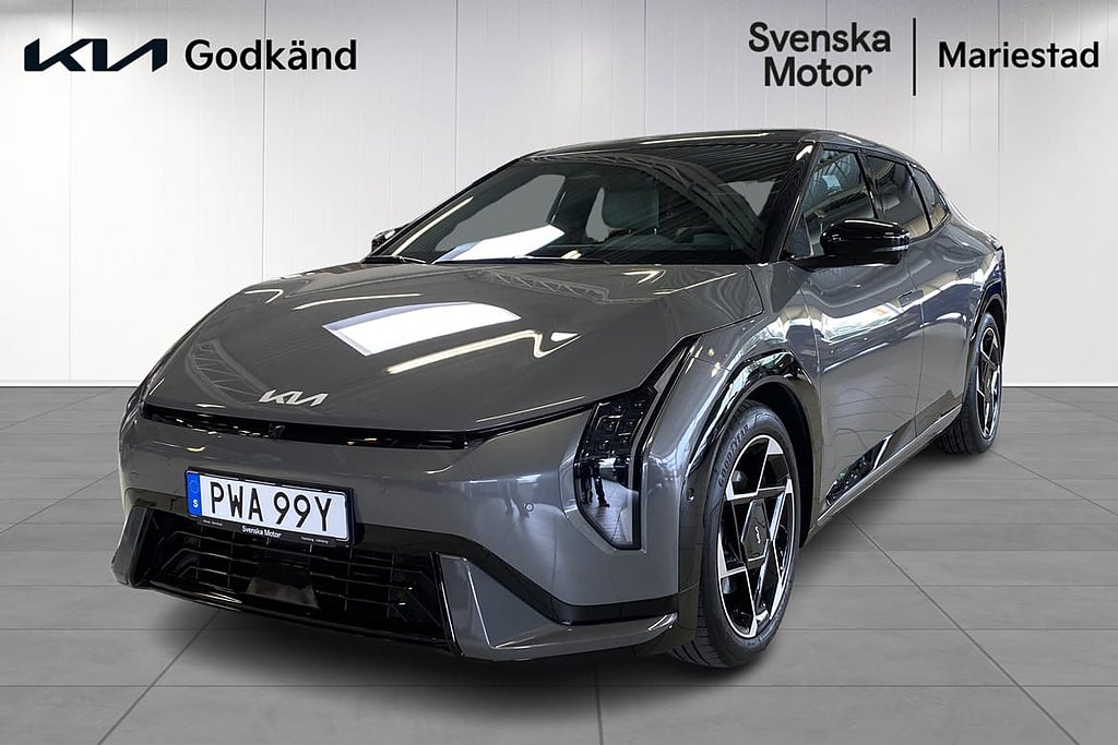 Kia EV4 GT-Line / sollucka / HUD / 360-kamera / adaptivfa...