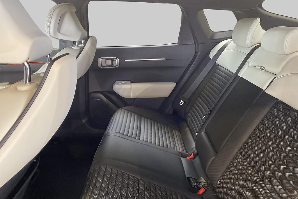 Kia EV4 GT-Line / sollucka / HUD / 360-kamera / adaptivfa... – bild 9