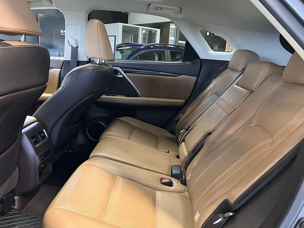 Lexus RX450H Executive / Drag / HUD / Panorama /V-hjul – bild 11