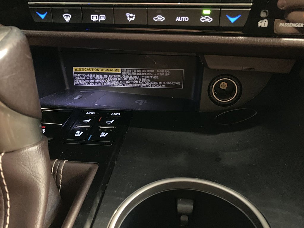 Lexus RX450H Executive / Drag / HUD / Panorama /V-hjul – bild 19