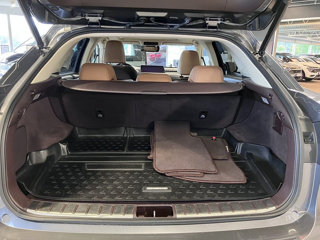 Lexus RX450H Executive / Drag / HUD / Panorama /V-hjul – bild 6