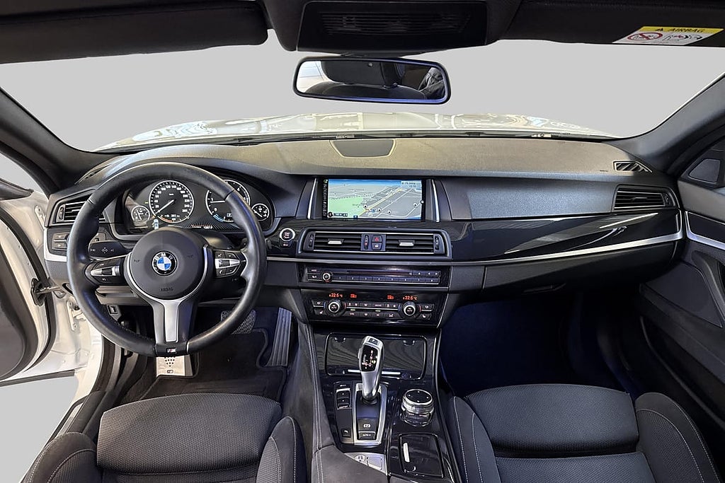 BMW 520d Touring M-Sport / Drag / Navi / M-Aerodynamikpaket – bild 10