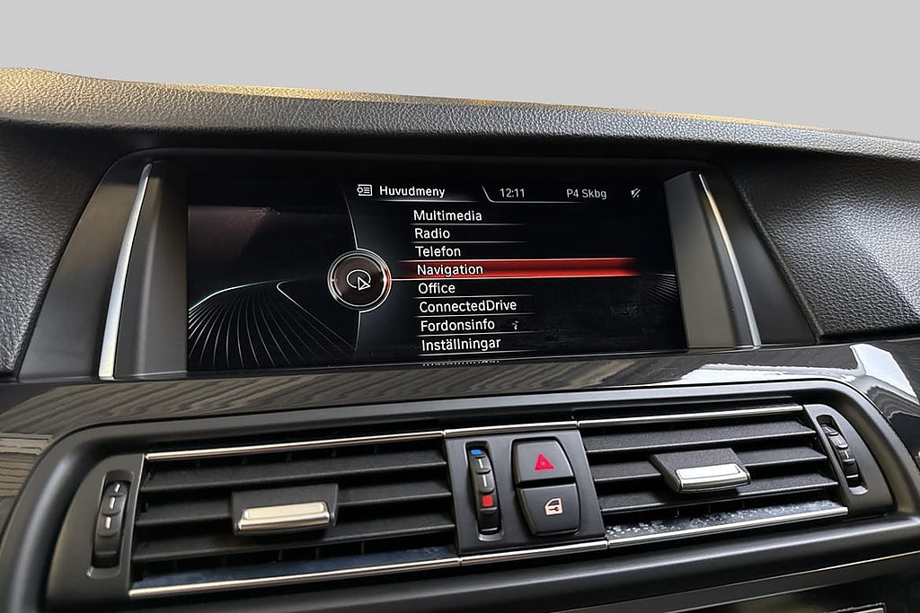 BMW 520d Touring M-Sport / Drag / Navi / M-Aerodynamikpaket – bild 15