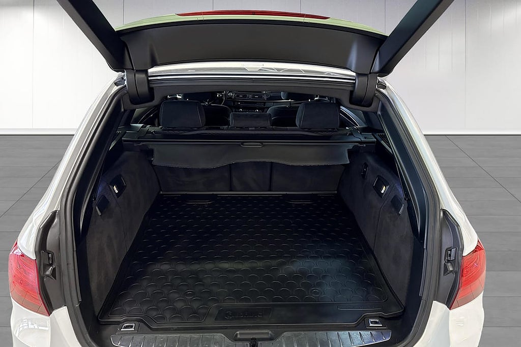 BMW 520d Touring M-Sport / Drag / Navi / M-Aerodynamikpaket – bild 6