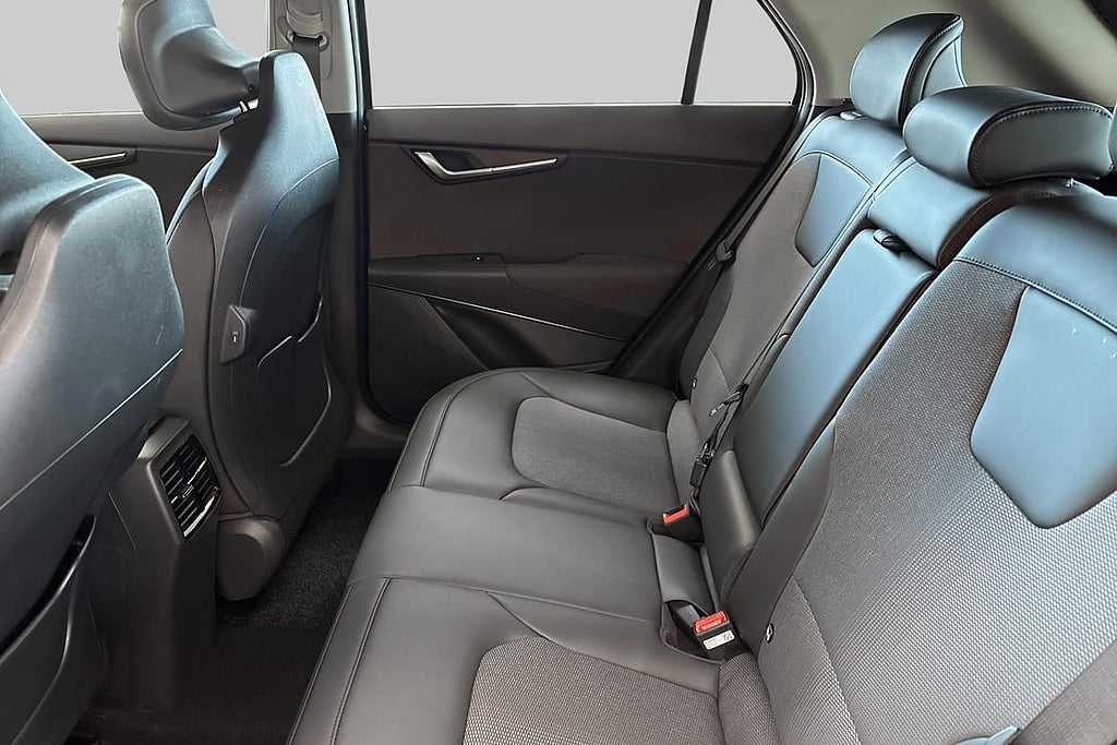 Kia Niro Action *Kampanj Backkamera/Rattvärme /7 ÅR GARANTI – bild 9
