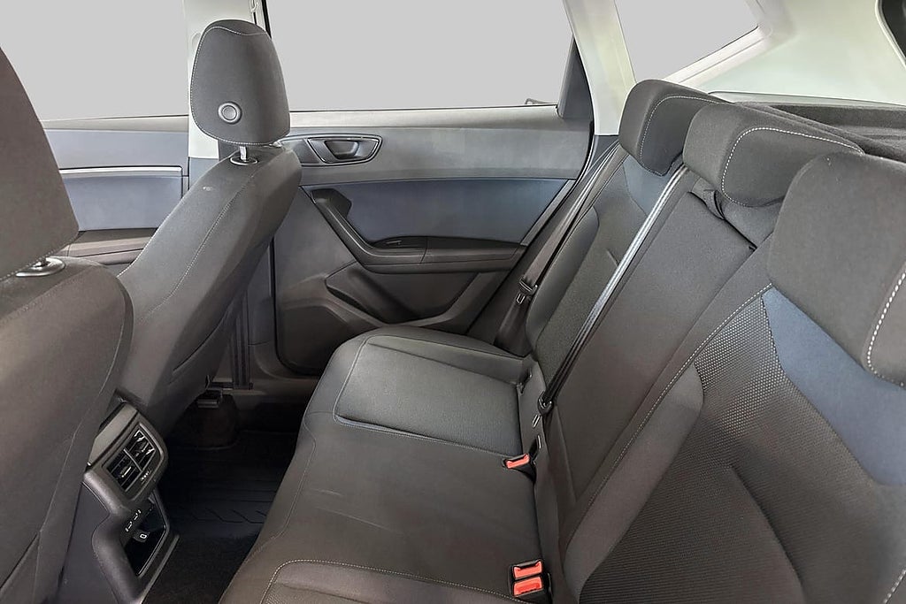 Seat Ateca Drag / Keyless / P-värme / Automat – bild 9
