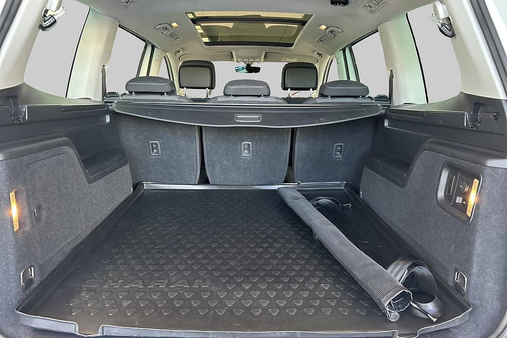 Volkswagen Sharan 7-seater – Base I Drag I Värmare I Back... – bild 10