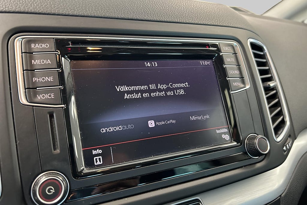 Volkswagen Sharan 7-seater – Base I Drag I Värmare I Back... – bild 17