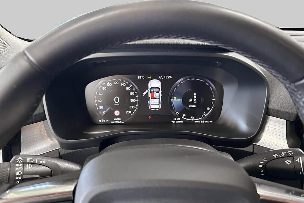 Volvo XC40 Recharge T4 Incription Exp. Drag / VOC / Sätes... – bild 12