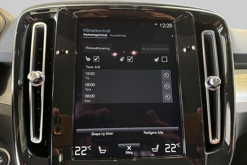 Volvo XC40 Recharge T4 Incription Exp. Drag / VOC / Sätes... – bild 16