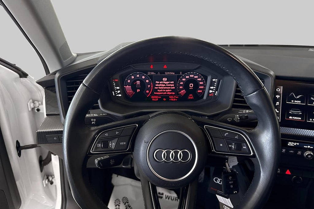 Audi A1 Sportback 30 TFSI AUT Proline / Cockpit / Farthål... – bild 11