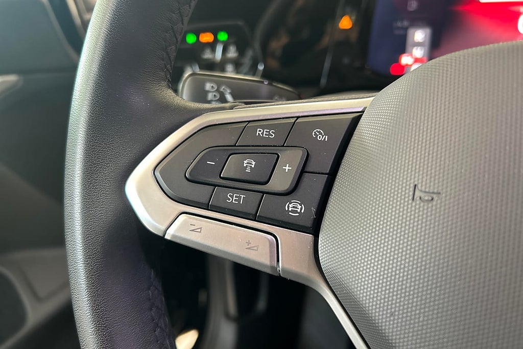 Volkswagen Golf 1.5 eTSI I Cockpit I Drag I Adaptiv Farth... – bild 19
