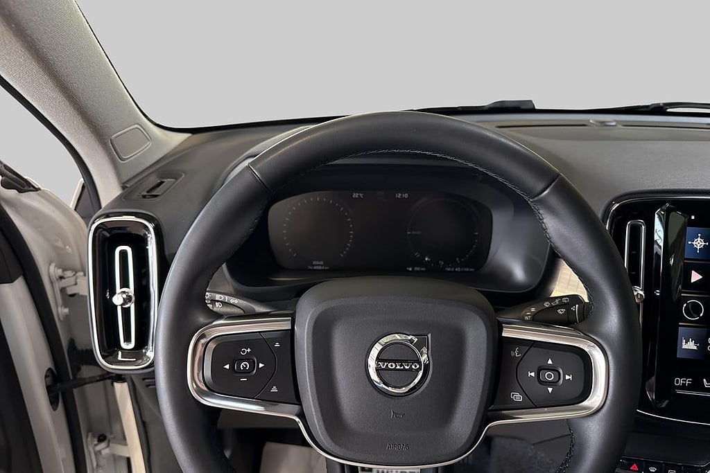 Volvo XC40 Recharge T4 Incription Exp. Drag / VOC / Sätes... – bild 11