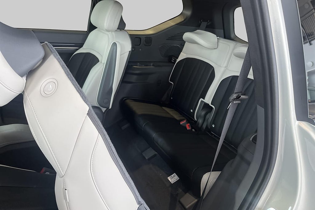 Kia EV9 GT-Line I Panorama I 6-sits I Dragvikt 2500kg I – bild 14
