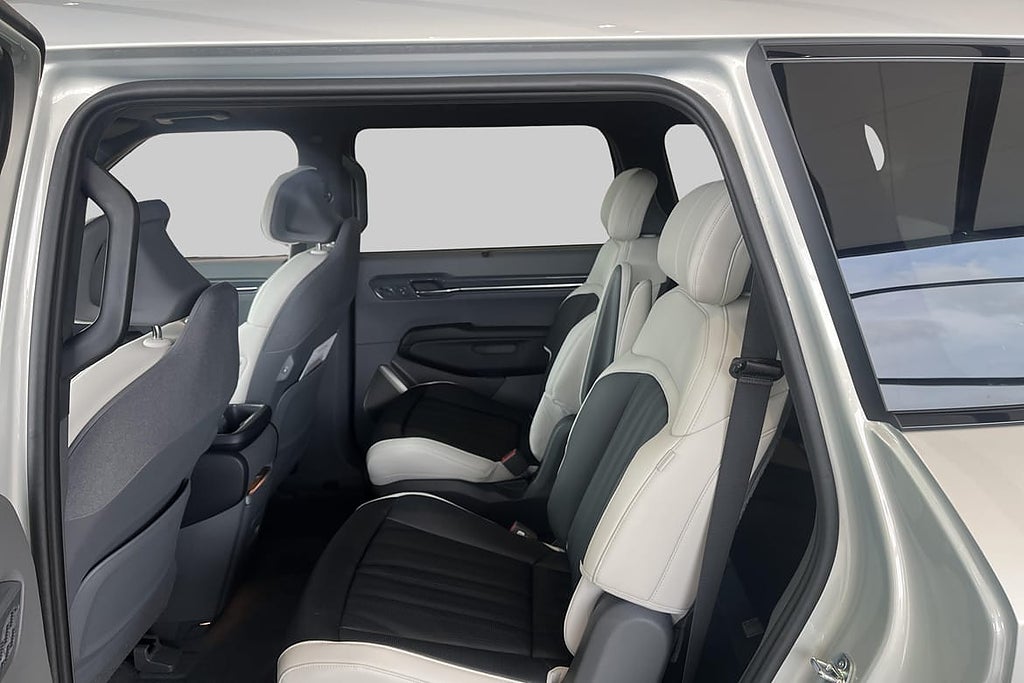 Kia EV9 GT-Line I Panorama I 6-sits I Dragvikt 2500kg I – bild 16