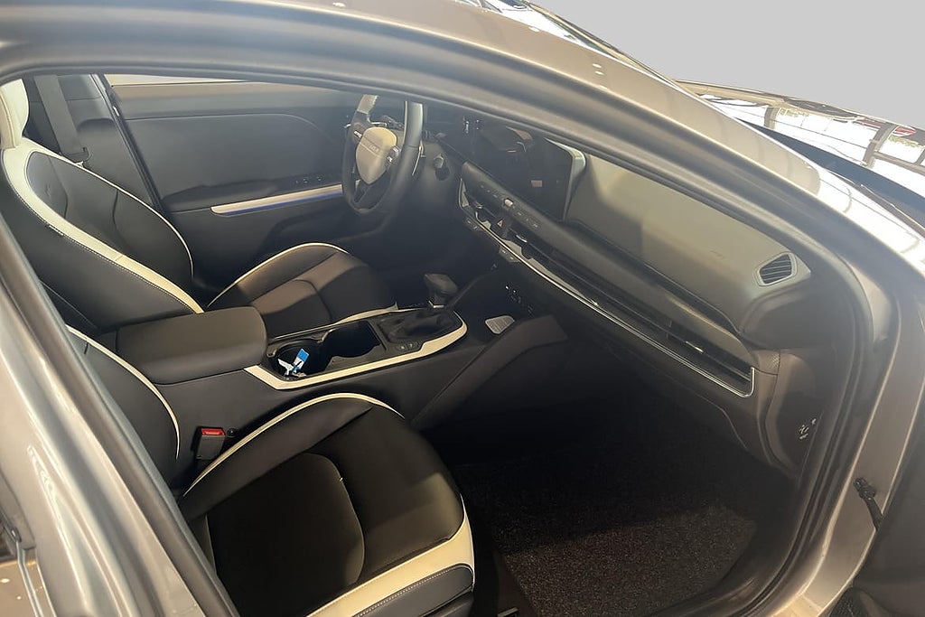 Kia K4 GT-Line I – bild 9