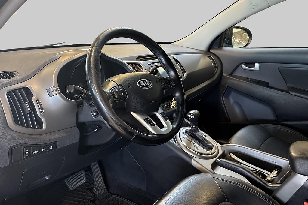Kia Sportage AWD / Dragkrok – bild 7