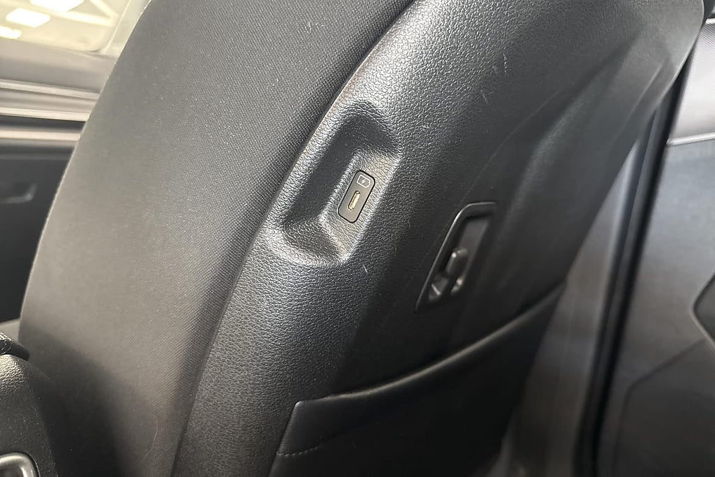 Kia Sportage PHEV I Dragkrok I Farthållare I Apple CarPla... – bild 19