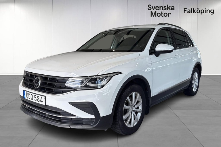 Volkswagen Tiguan Automat 150 hk I Dragkrok I Vinterhjul...