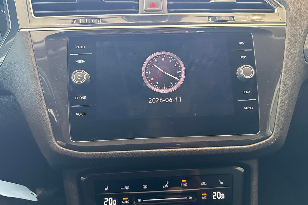 Volkswagen Tiguan Automat 150 hk I Dragkrok I Vinterhjul... – bild 12