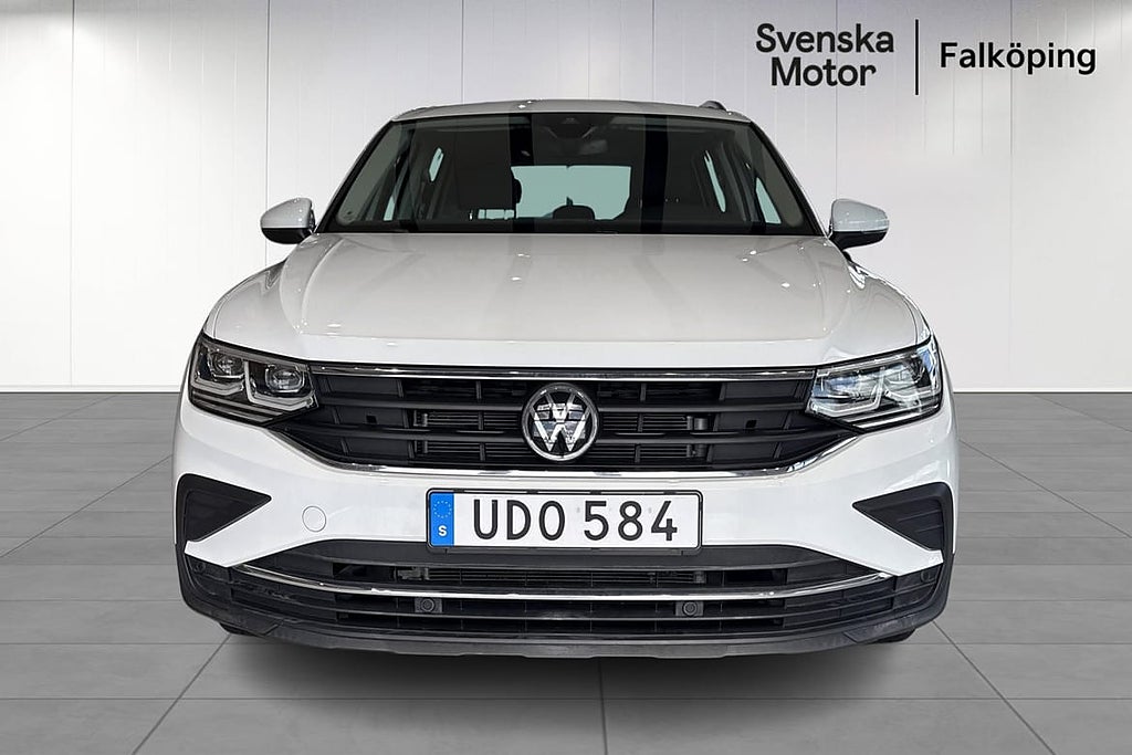 Volkswagen Tiguan Automat 150 hk I Dragkrok I Vinterhjul... – bild 2