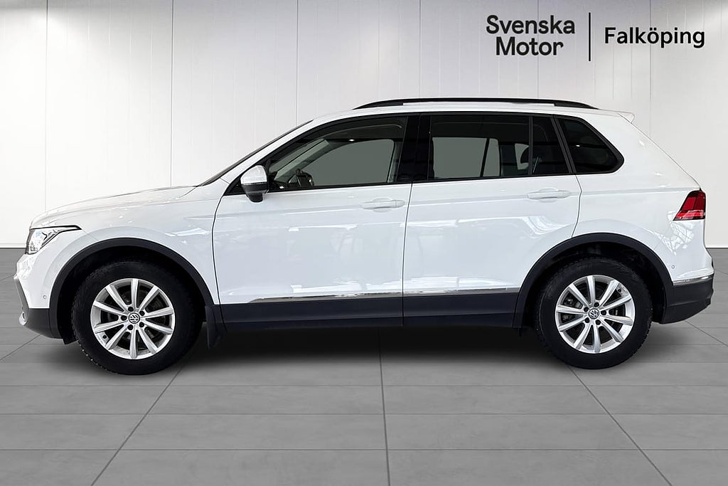 Volkswagen Tiguan Automat 150 hk I Dragkrok I Vinterhjul... – bild 3