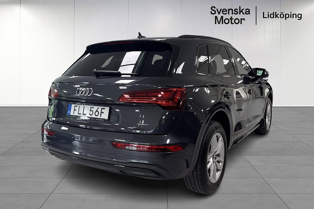 Audi Q5 40 TDI quattro S Tronic I Värmare I Drag I MOMS – bild 3