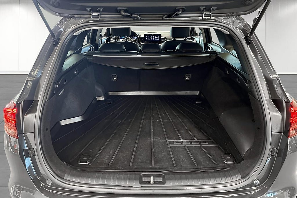 Kia Ceed Advance Plus | Bränslevärmare | Backkamera | Car... – bild 6