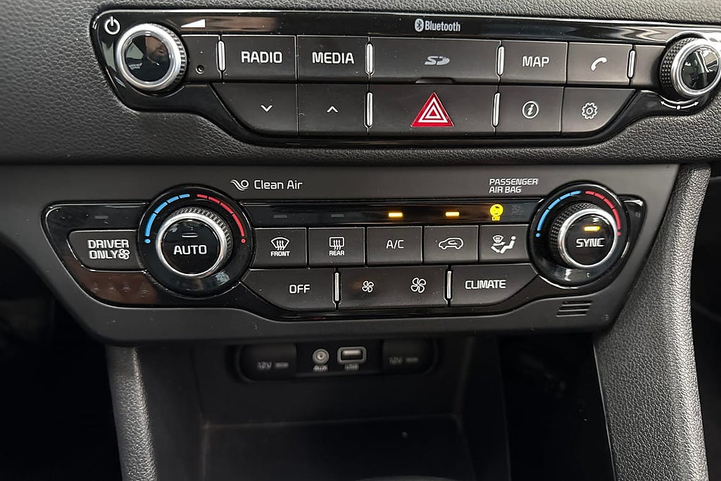 Kia Niro Advance Plus | 2017 | 10 890 mil | Välutrustad,... – bild 15