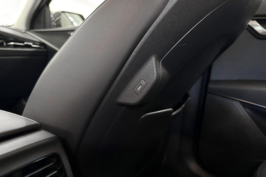 Kia Niro Plug-In-Hybrid DCT I Carplay I Adaptiv farthålla... – bild 8