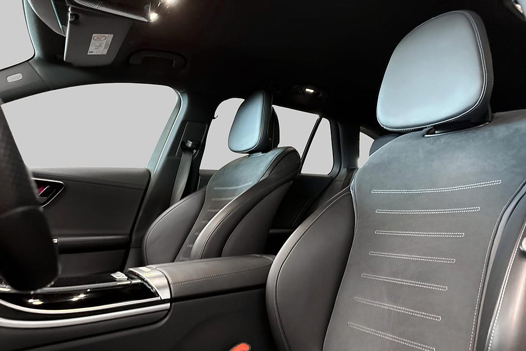 Mercedes-Benz C300 T AMG Line | Dragkrok | Värmare | PHEV... – bild 10