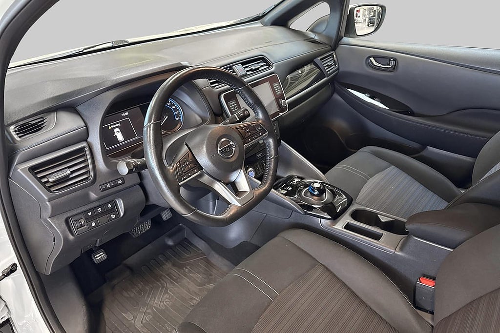 Nissan Leaf 62 kWh N-Connecta / 360-kamera / Adaptiv Fart... – bild 7