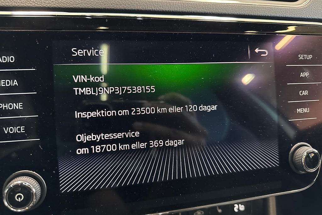 Skoda Superb 2.0 TDI 4x4 SportLine Business Edition | Pan... – bild 13