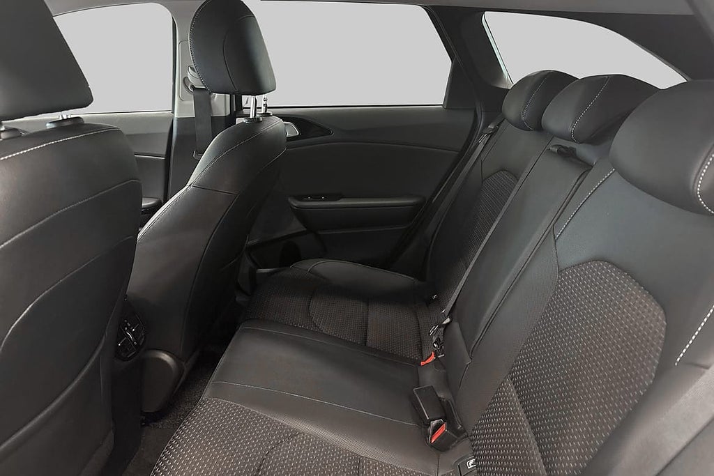 Kia Ceed – bild 8