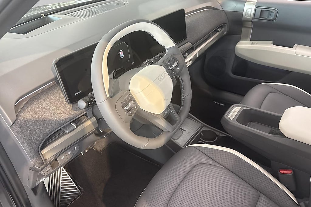 Kia EV3 GT LINE NU AWD LONG RANGE KAMPANJ* – bild 8