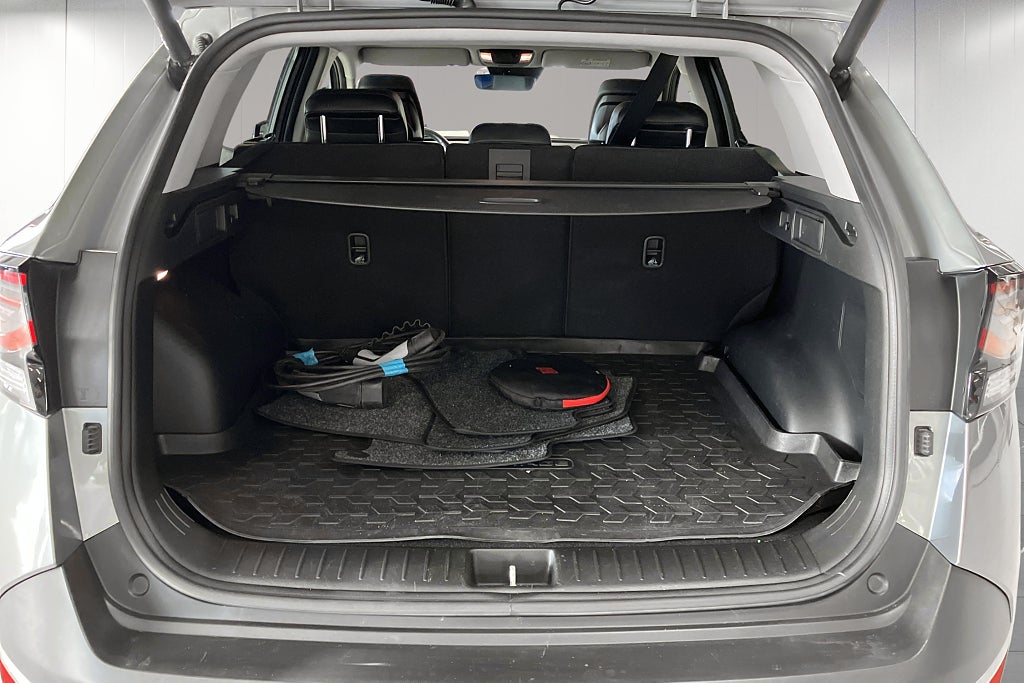 Kia Sportage PHEV Advance / Drag / 360° / H/K / Värmare/ adapt.fart. – bild 6