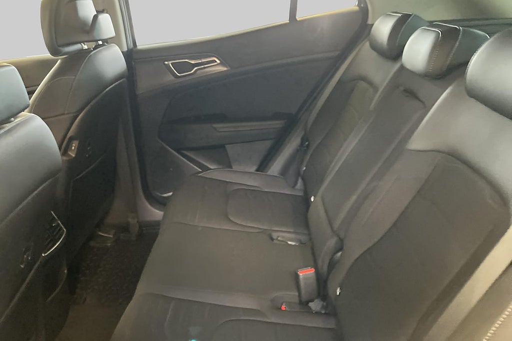 Kia Sportage PHEV AWD / Godkänd / HK / 360-KAMERA / Adapt... – bild 9