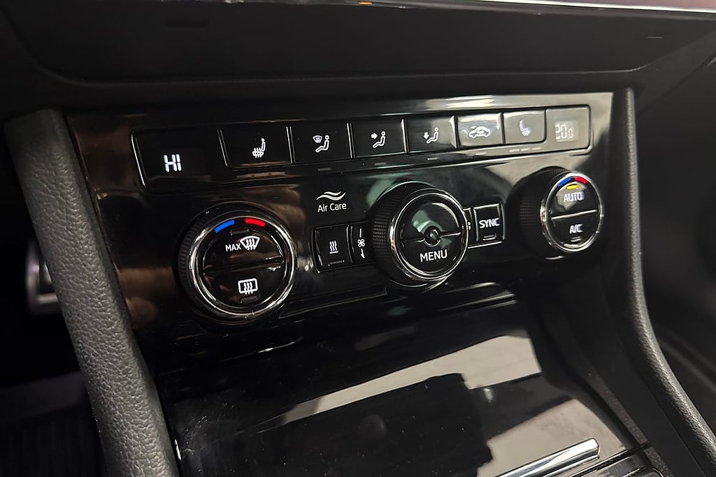Skoda Superb 2.0 TDI 4x4 SCR DSG Sportline I Backkamera I... – bild 17