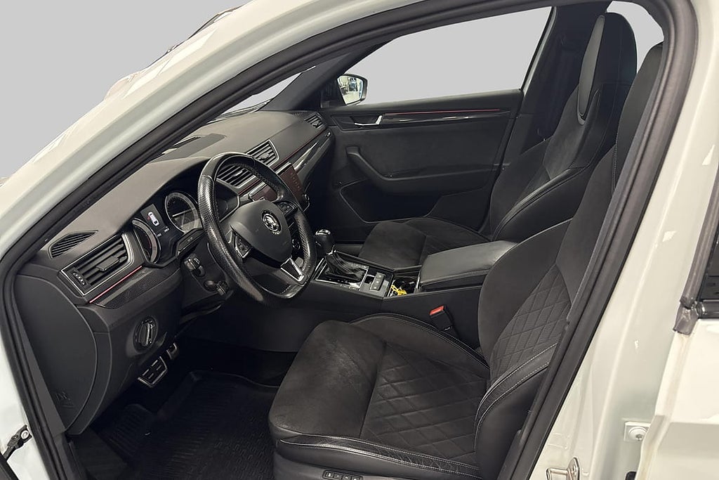 Skoda Superb 2.0 TDI 4x4 SCR DSG Sportline I Backkamera I... – bild 6