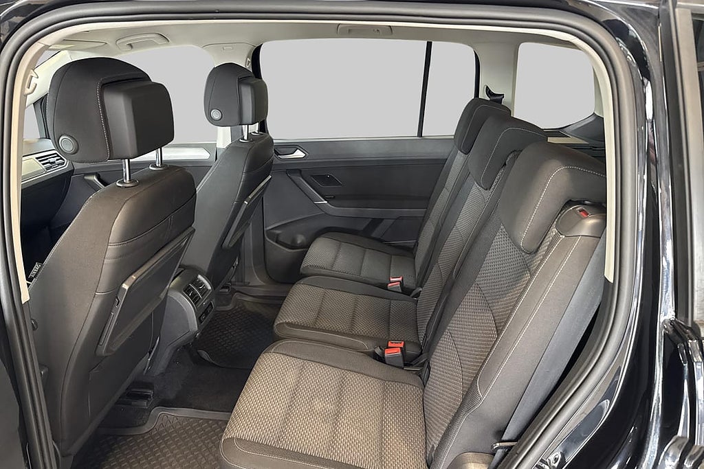 Volkswagen Touran VW 1.2 TSi 7-sits / Adaptiv farthållare... – bild 9