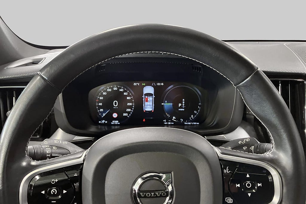 Volvo XC60 Recharge T8 AWD R-Design / Luft / HUD / Nappa... – bild 13
