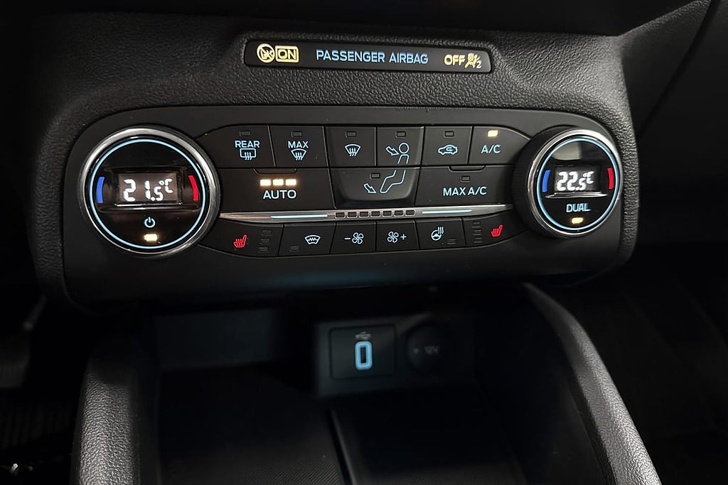 Ford Focus Launch Edition 1.0 I Drag I Rattvärme I Backka... – bild 15