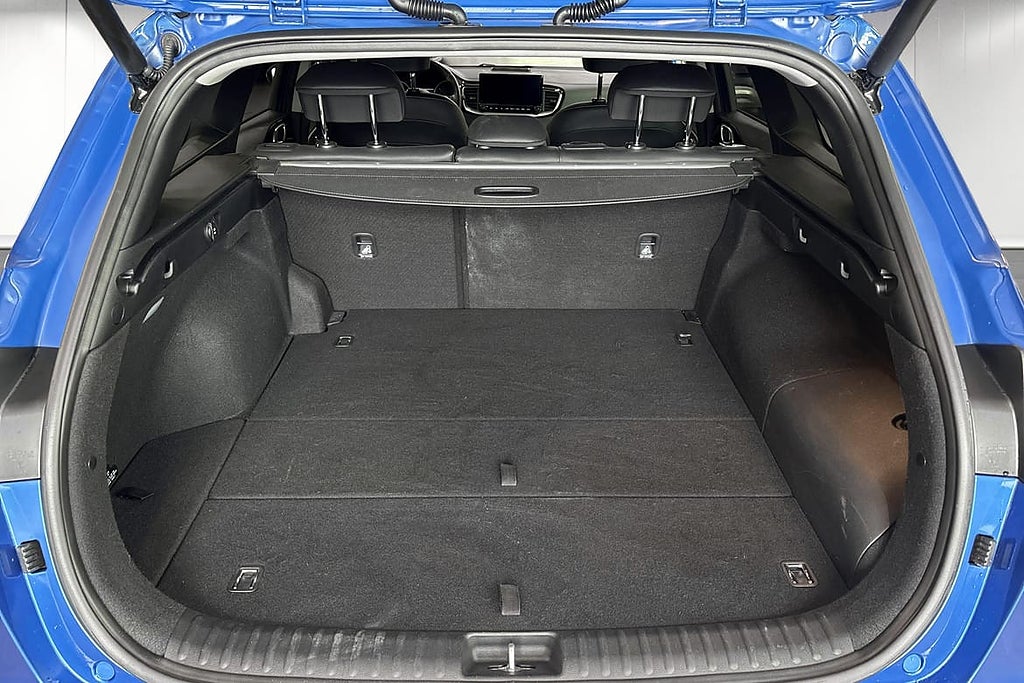 Kia Ceed Advance – 2024 | 1 645 mil | Sommar & vinterhjul... – bild 20