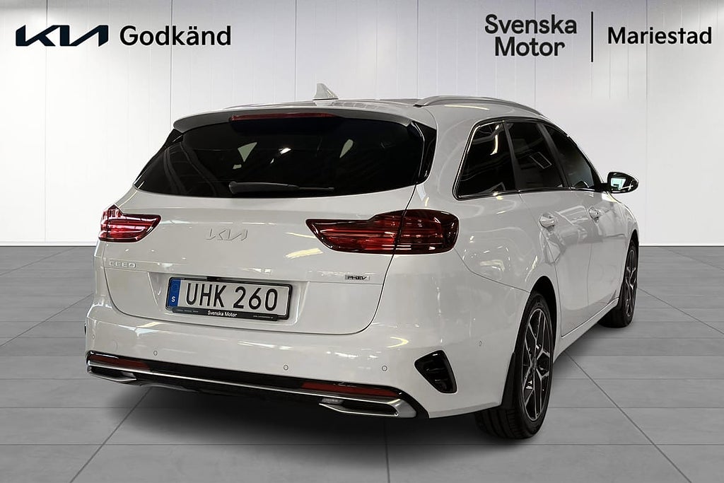 Kia Ceed PHEV / ADVANCE PLUS / Adaptiv farthållare / Vent... – bild 4