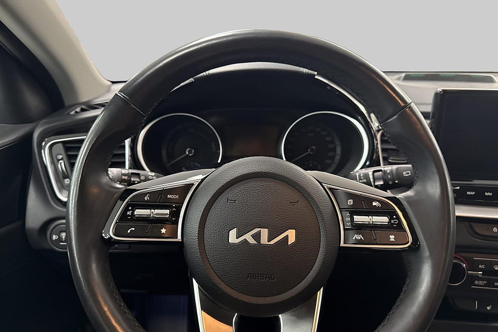 Kia Ceed Sportswagon PHEV Advance I Backkamera I Navi I C... – bild 12