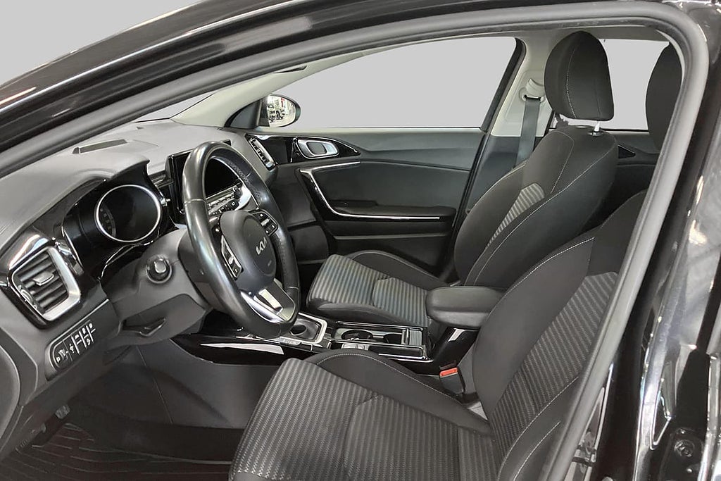 Kia Ceed SW PHEV ADVANCE / DRAG / BACKKAMERA / ADAPTIV FA... – bild 8