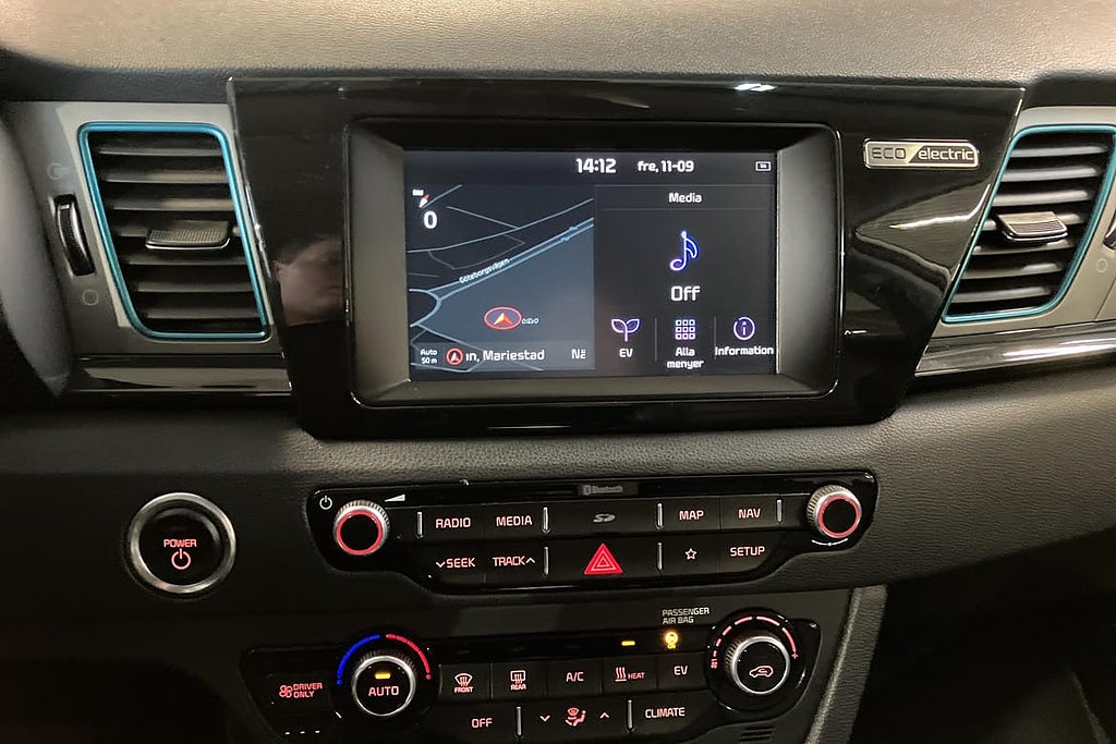 Kia E-Niro ADVANCE PLUS / BACKKAMERA / ADAPTIV FARTHÅLLAR... – bild 17