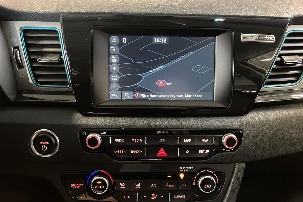 Kia E-Niro ADVANCE PLUS / BACKKAMERA / ADAPTIV FARTHÅLLAR... – bild 18