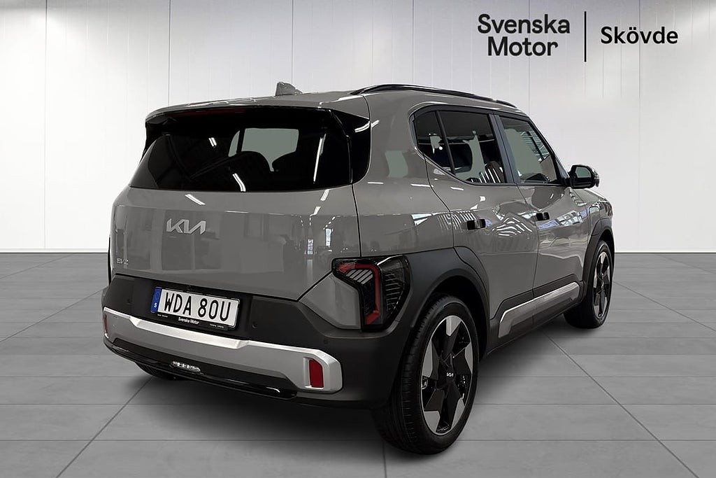 Kia EV2 PLUS 5-SITS LAGERBIL- SNABB LEVERANS! – bild 4