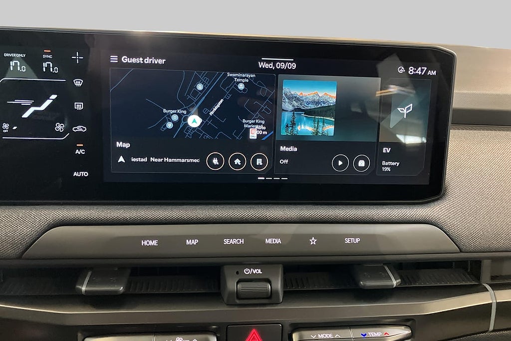 Kia EV3 Long Range Backkamera / adaptiv farthållare / App... – bild 14